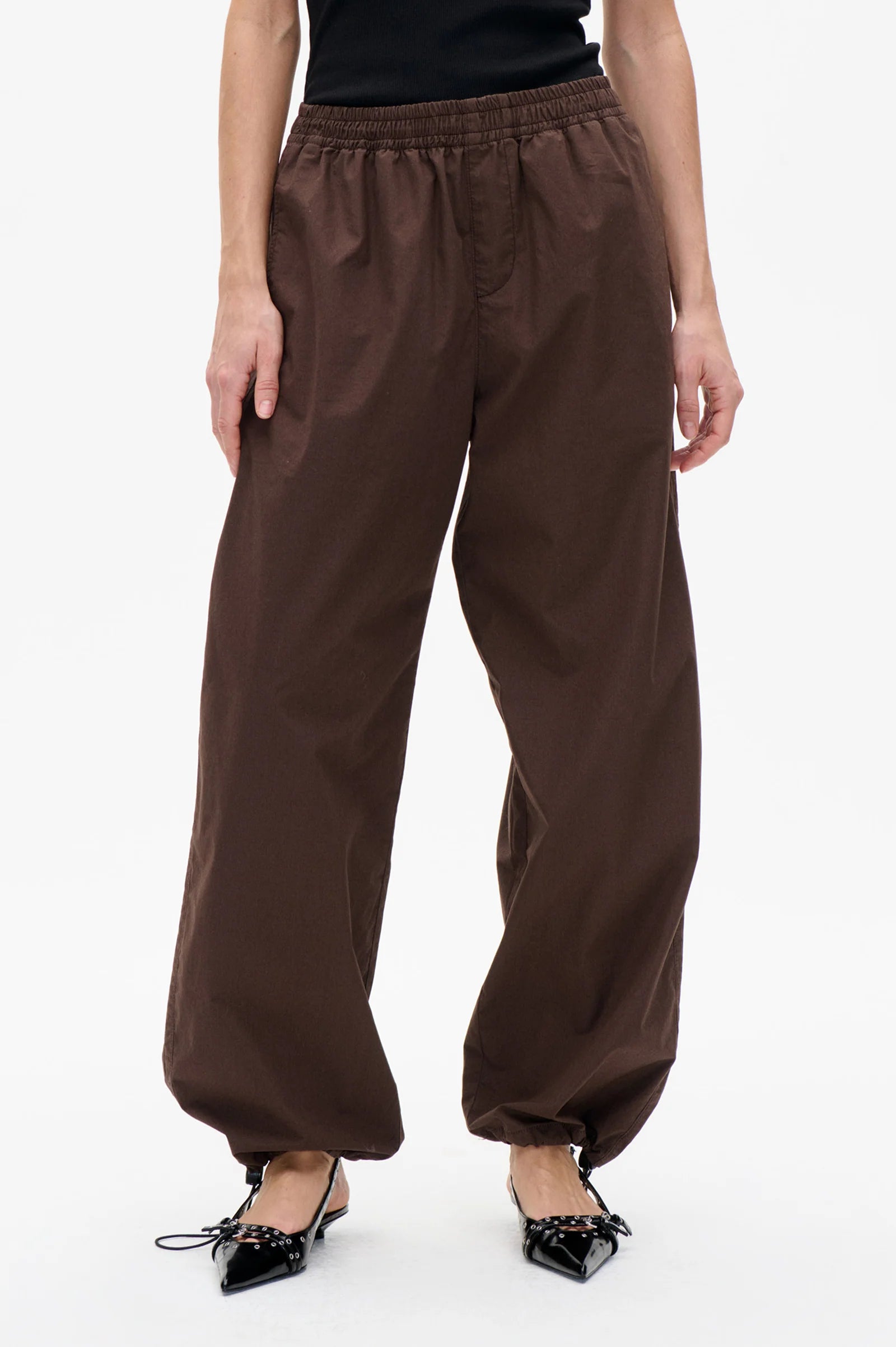 BAUM & PFERDGARTEN Pants "Nazan" hot fudge