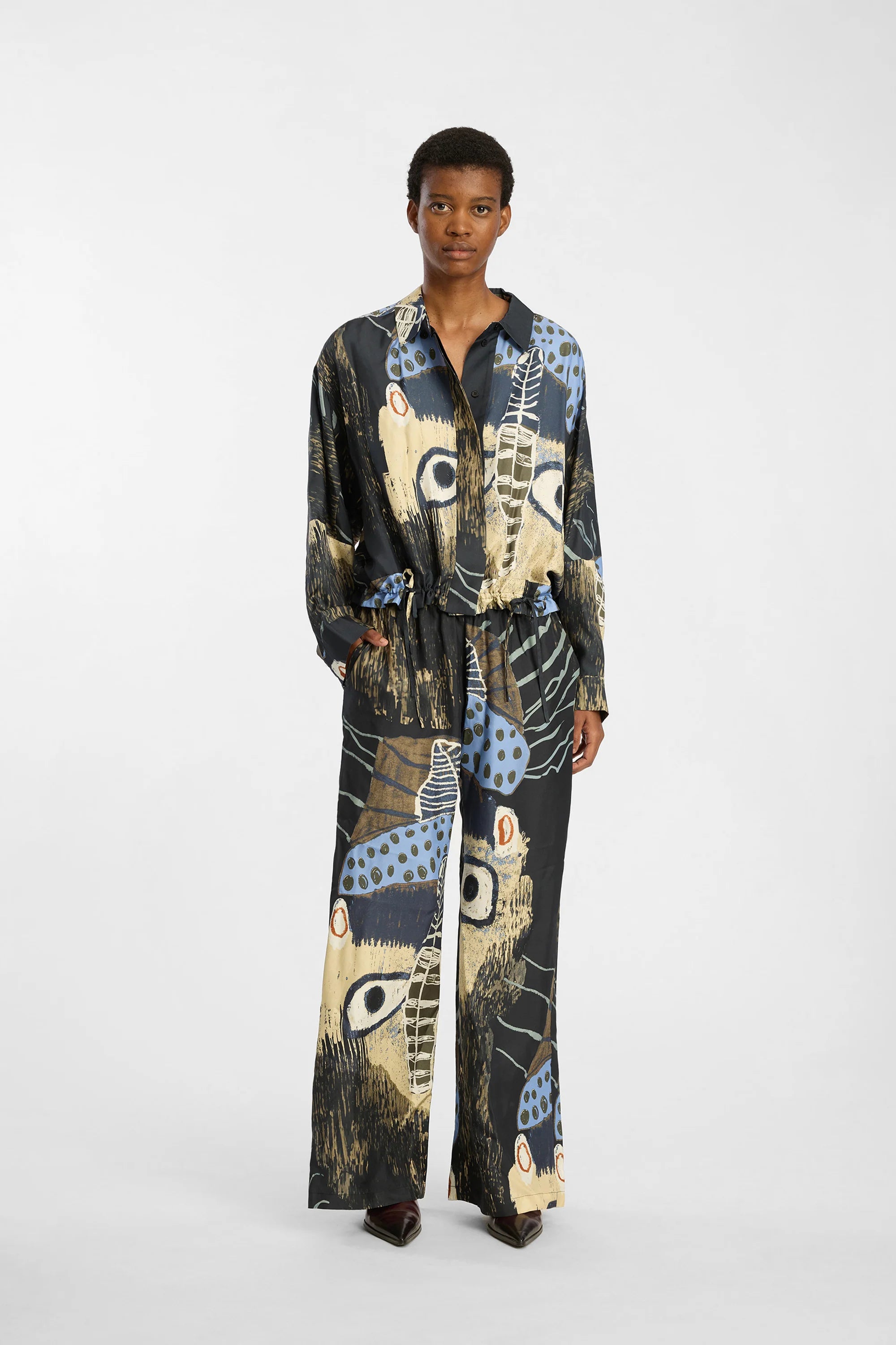 MUNTHE pants "Arum" black print
