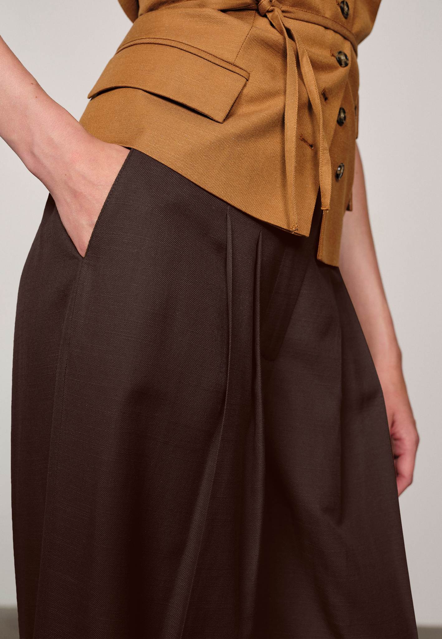 HERSKIND Pants "Lotus" java brown