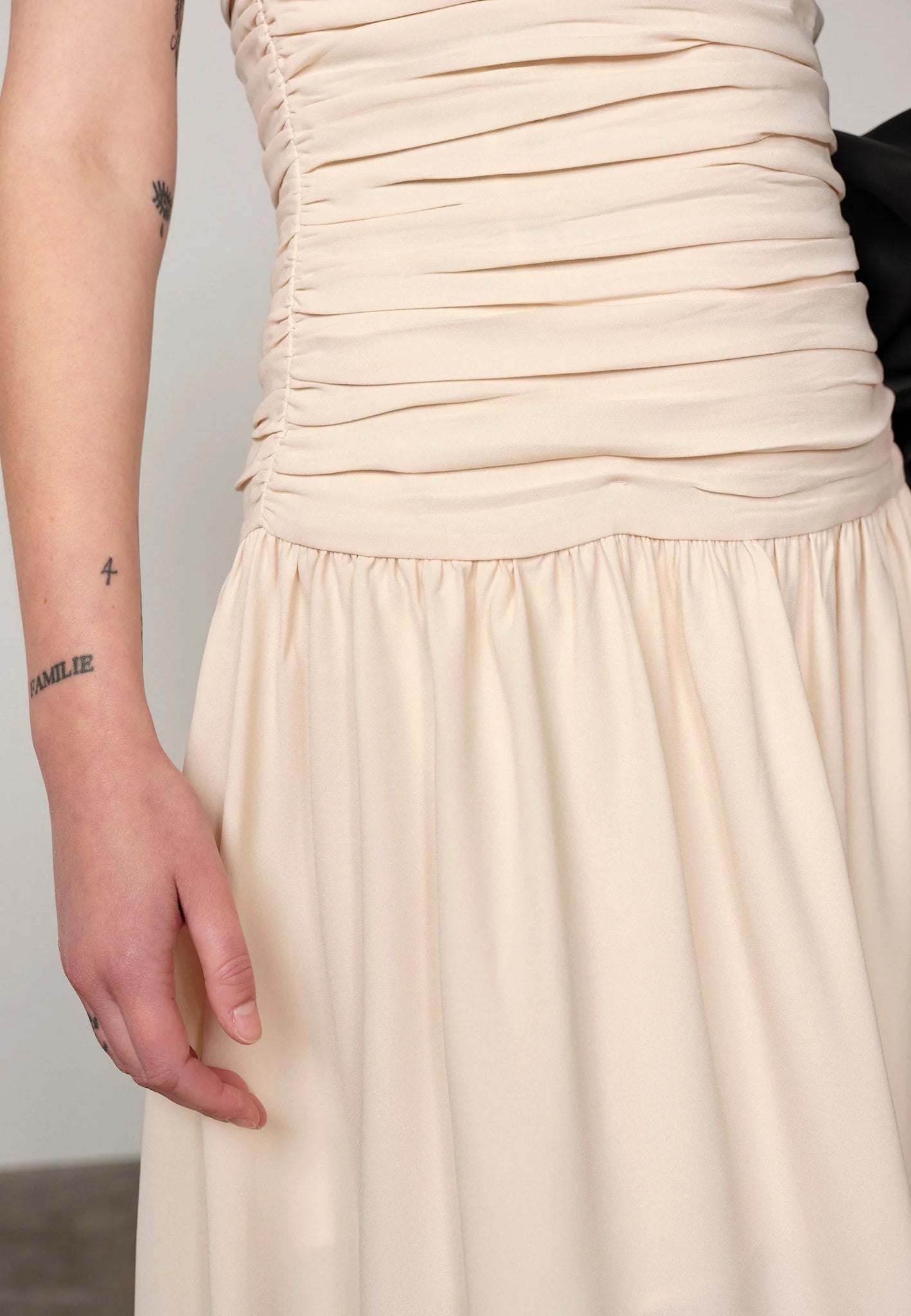 HERSKIND Dress "Reese" creme