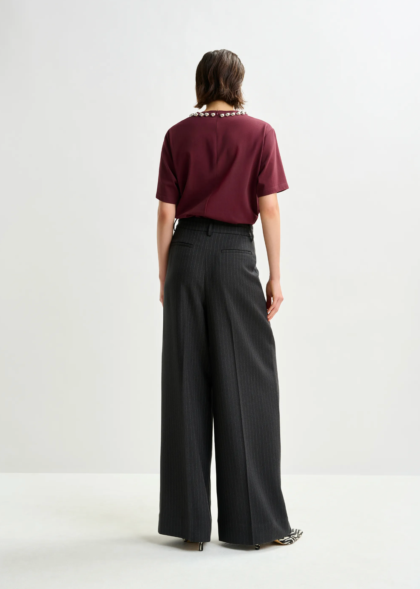 ESSENTIEL ANTWERP Pants "Invest" grey