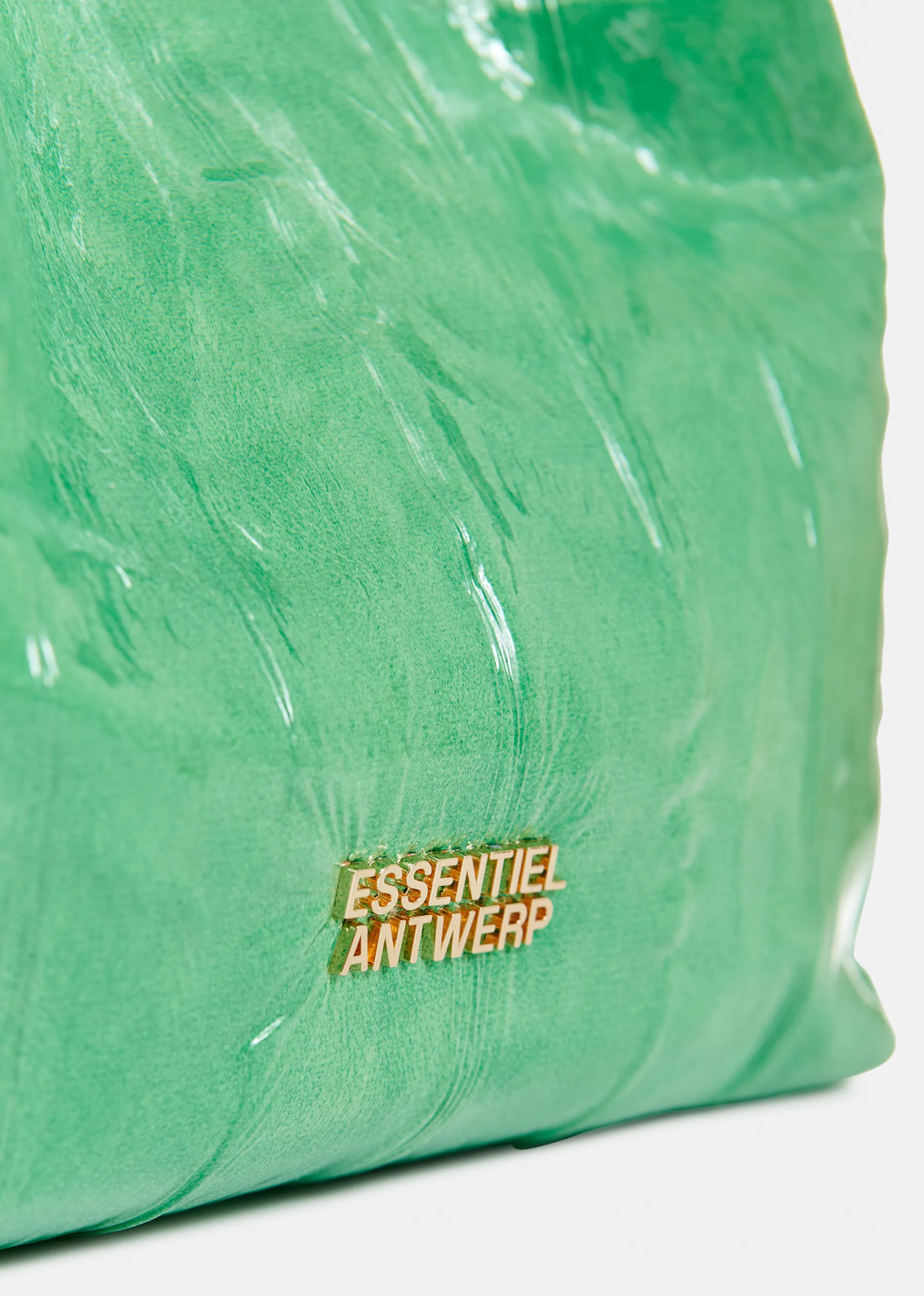 ESSENTIEL ANTWERP Bag "Jhossi" spirulina green