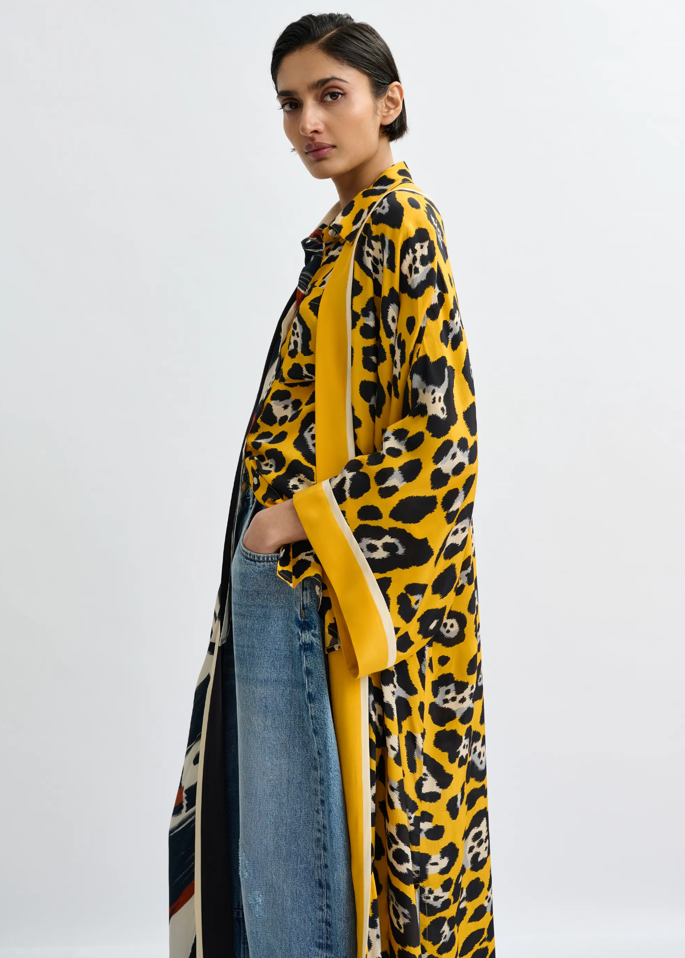 ESSENTIEL ANTWERP Kimono "Jartist" yellow ocher