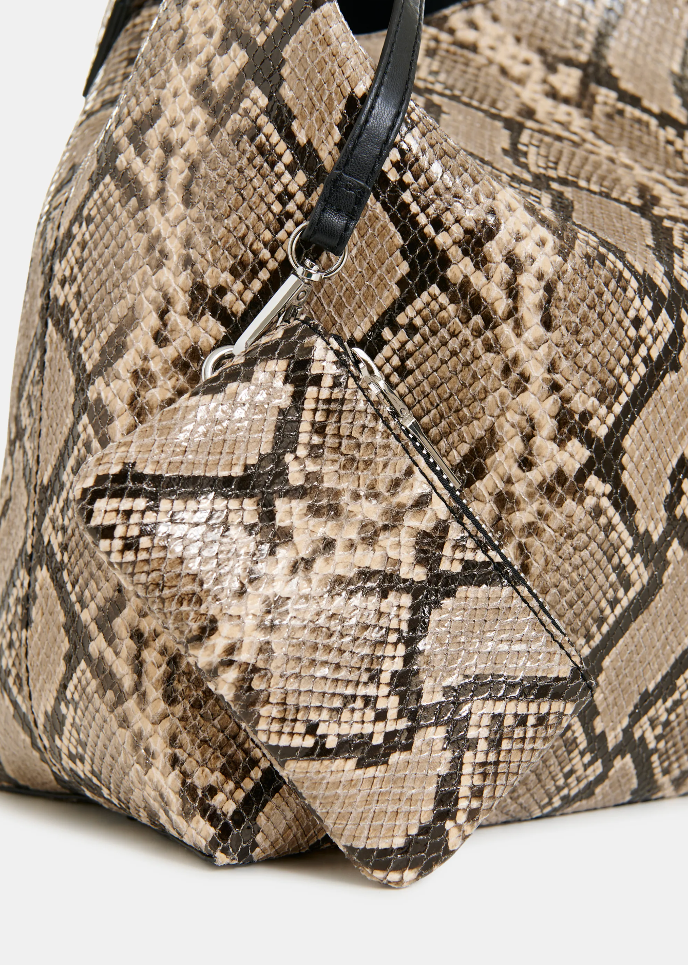ESSENTIEL ANTWERP Bag "Joran" snake