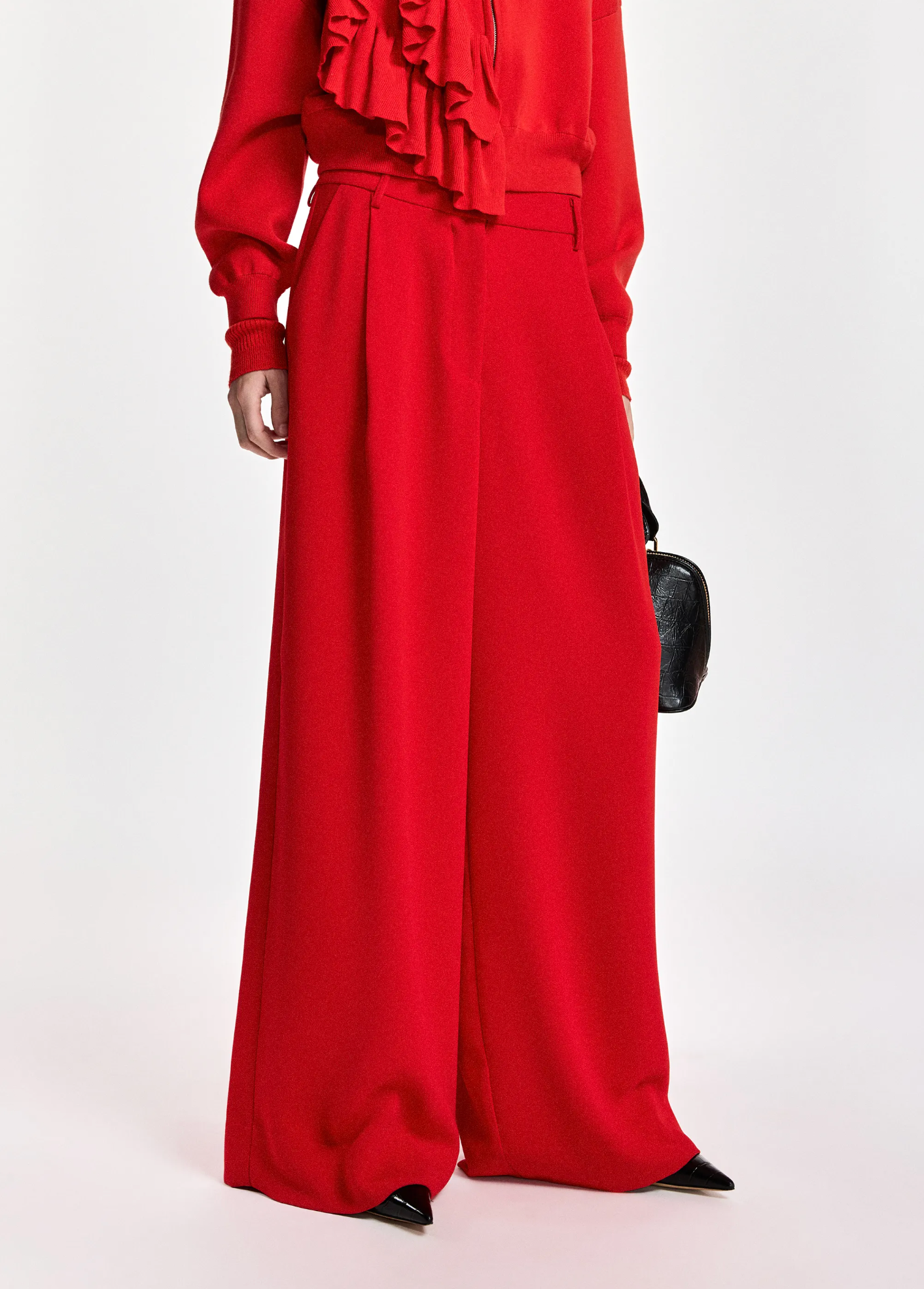 ESSENTIEL ANTWERP Pants "Kelsea" firestarter