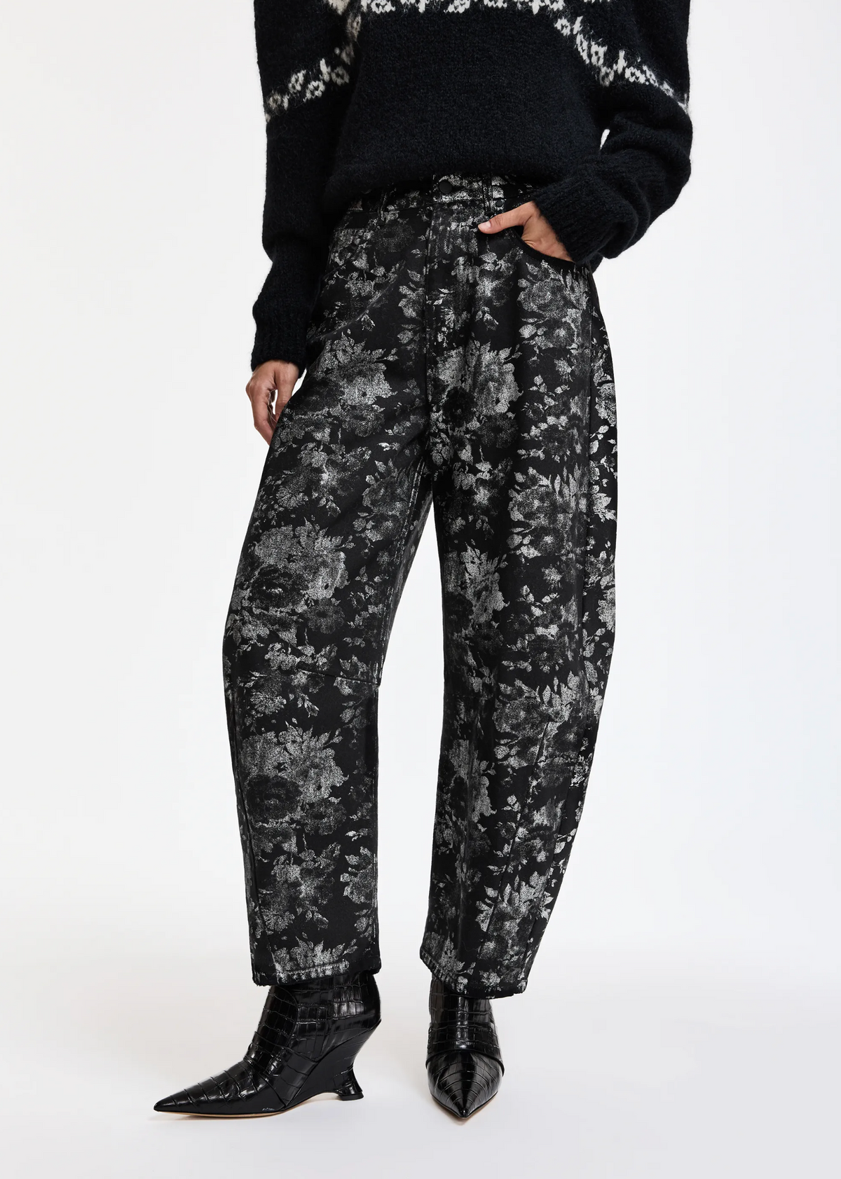ESSENTIEL ANTWERP Jeans "Ko" black silver