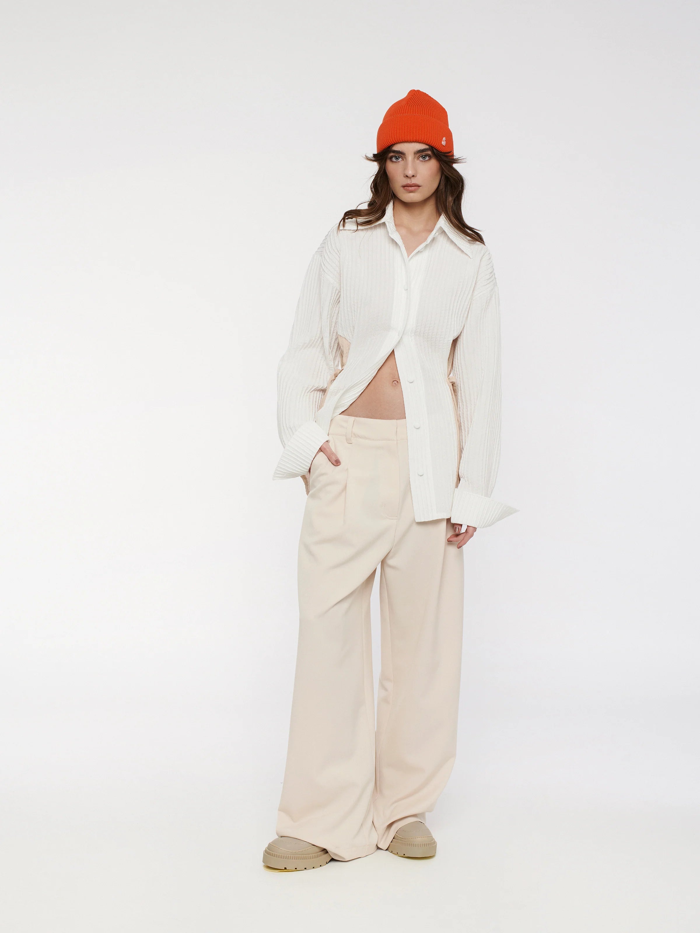 Daige Pants Rye Doe oatmilk