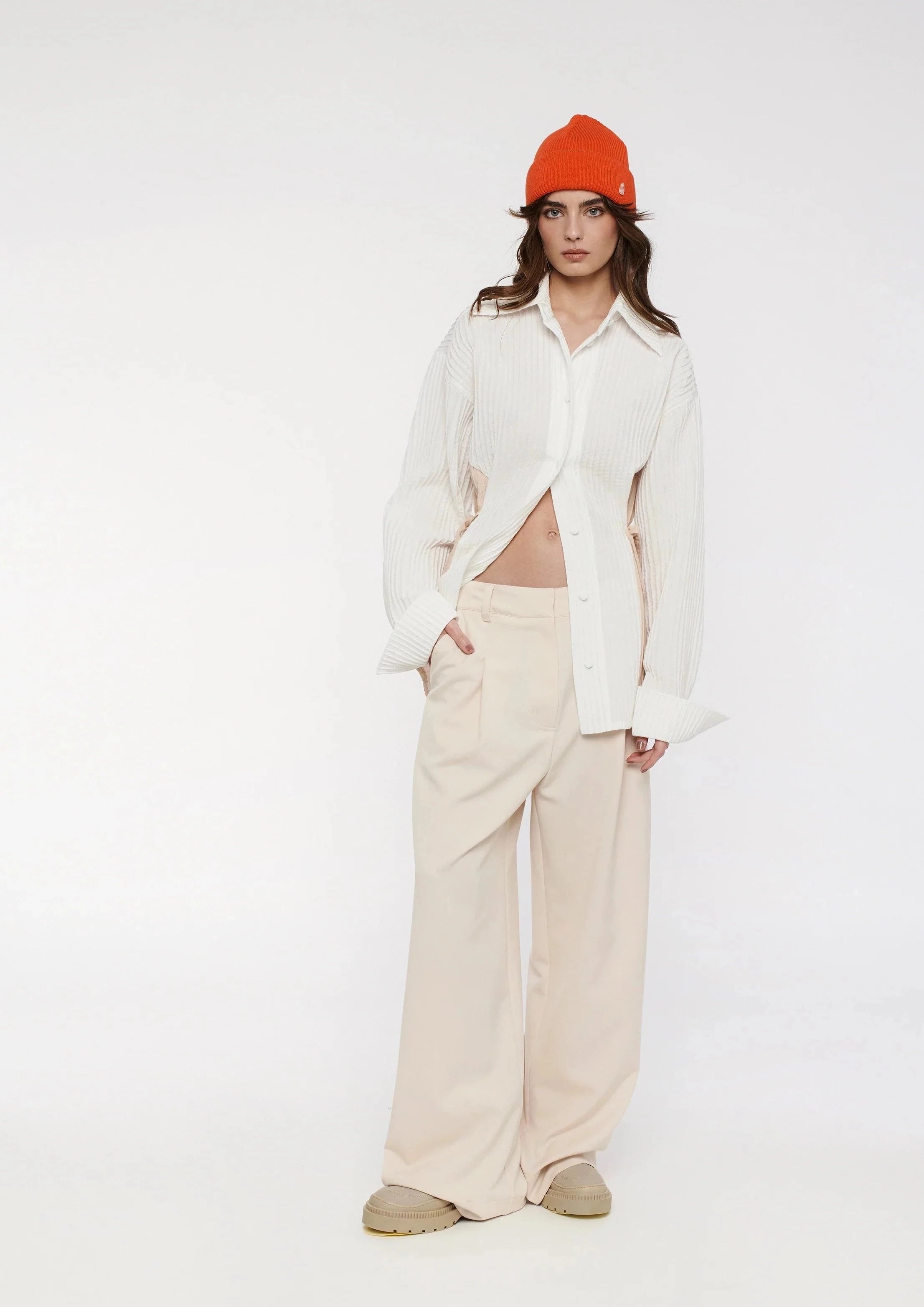 Daige Pants Rye Doe oatmilk