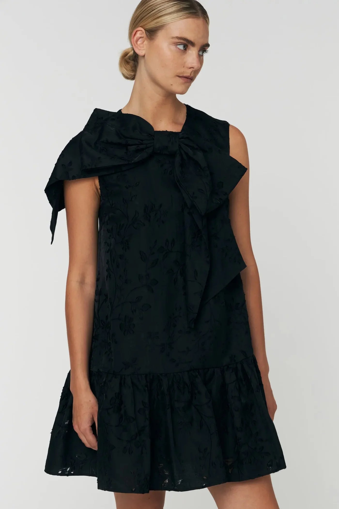 STELLA NOVA Dress "Bow" black
