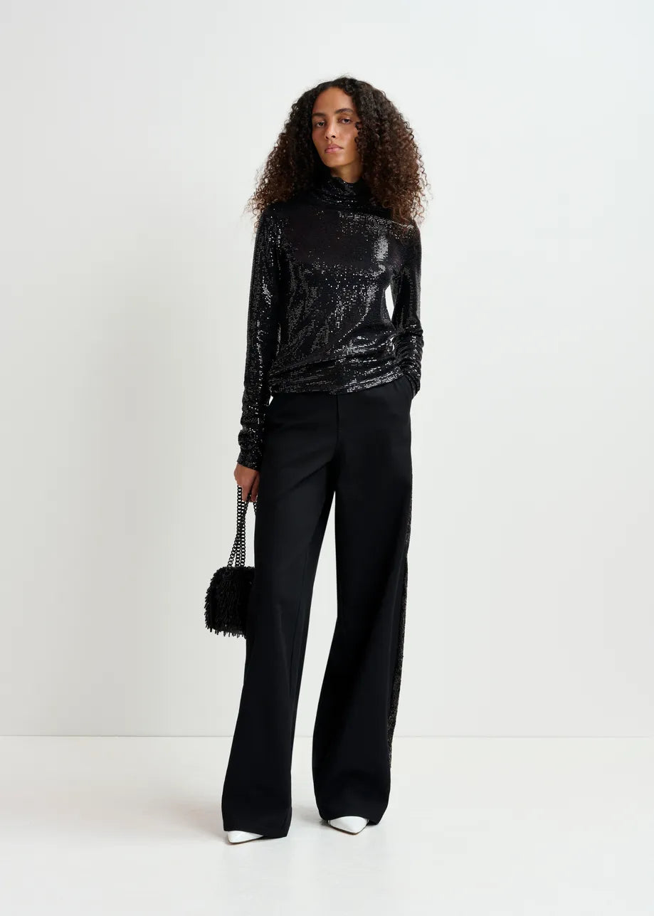 Essentiel Antwerp Turtleneck Top Gong black