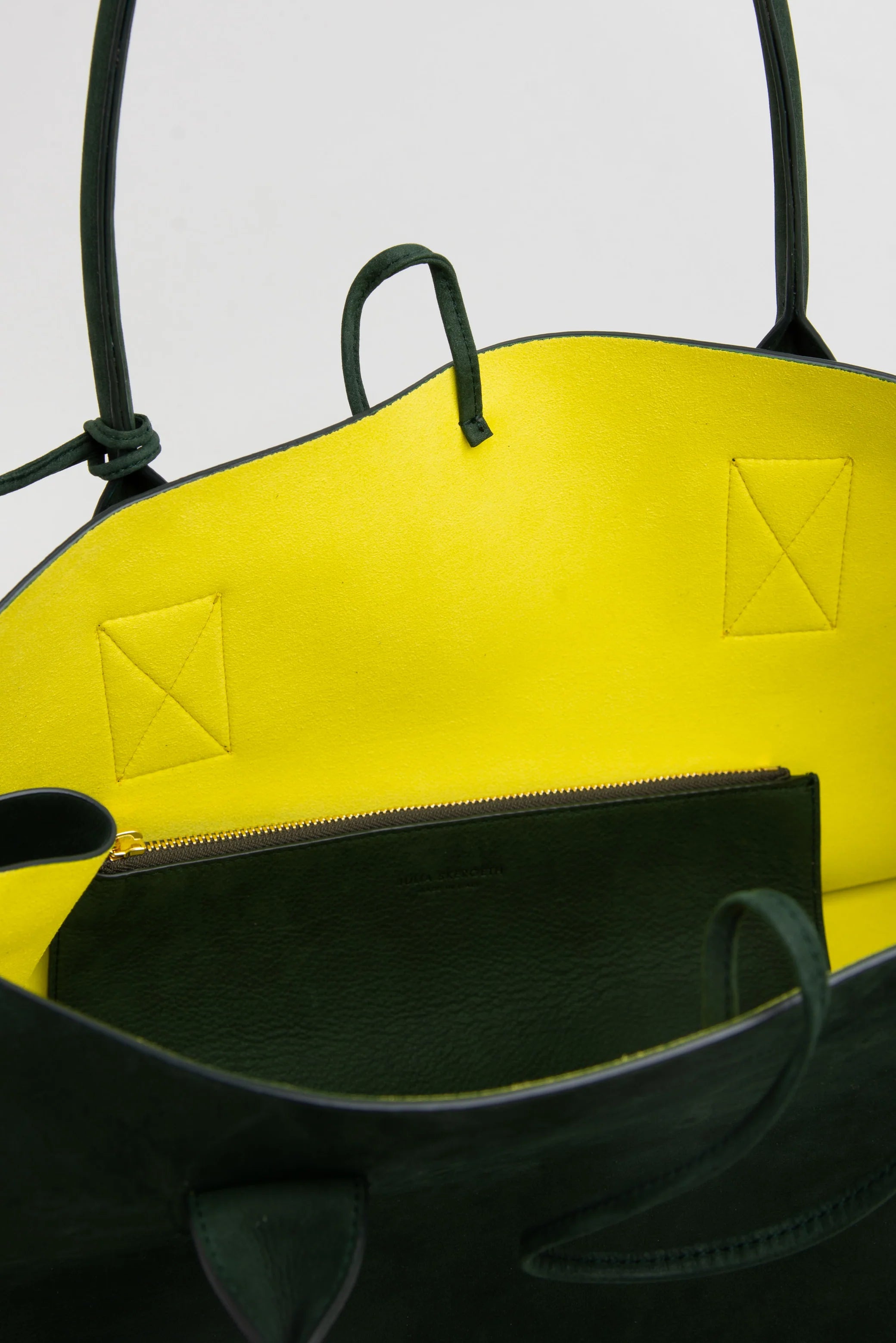 JULIA SKERGETH "Takeaway Bag" jasmine