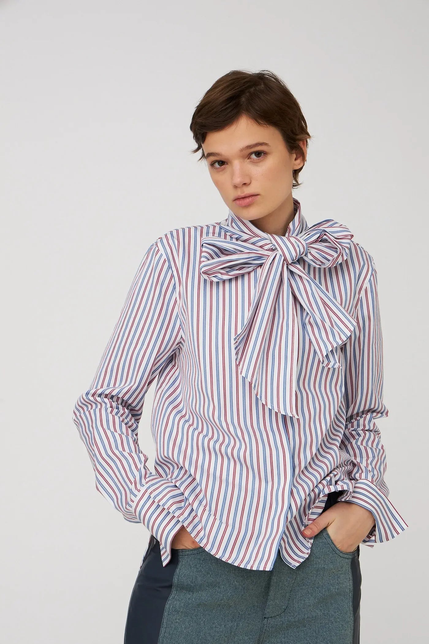 STELLA NOVA Striped bow shirt