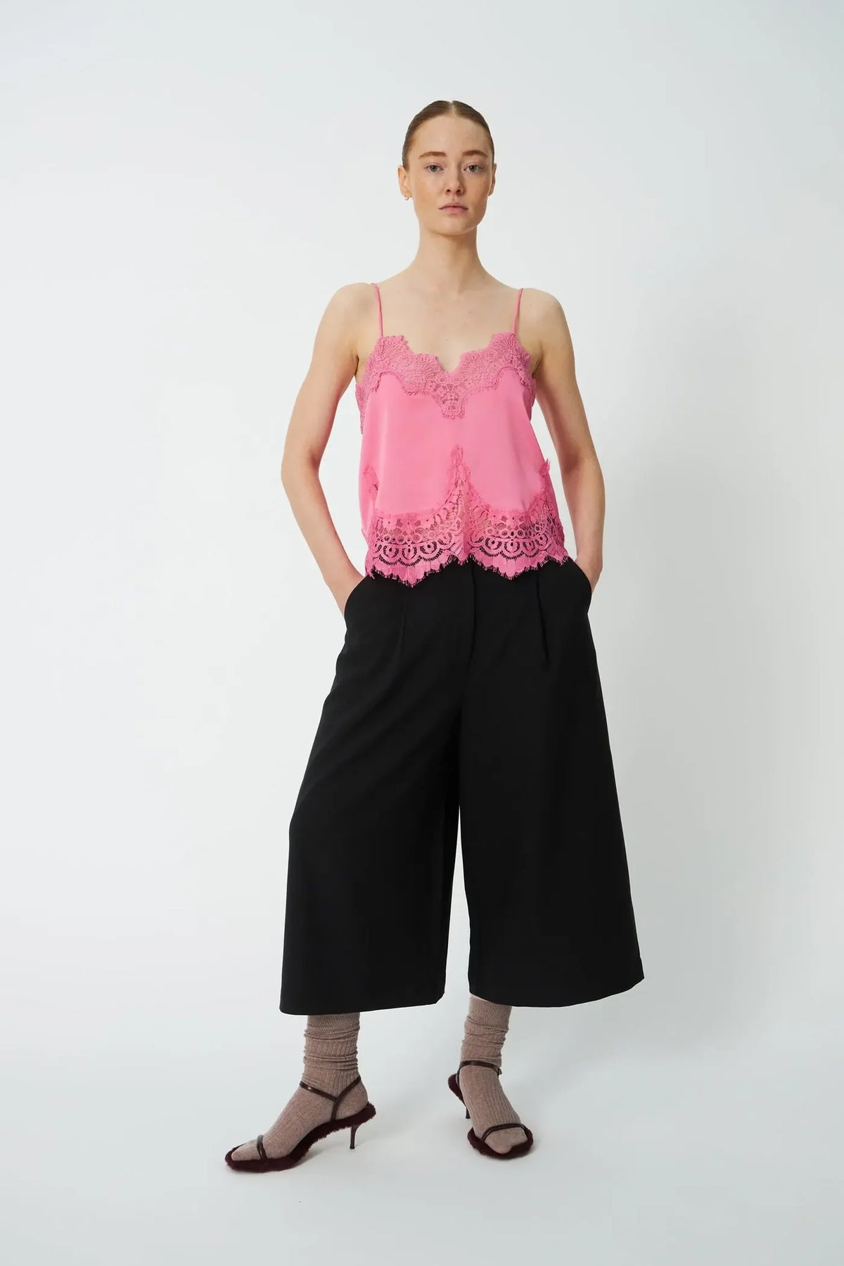STELLA NOVA Top "Underlayer Lace" amazing pink