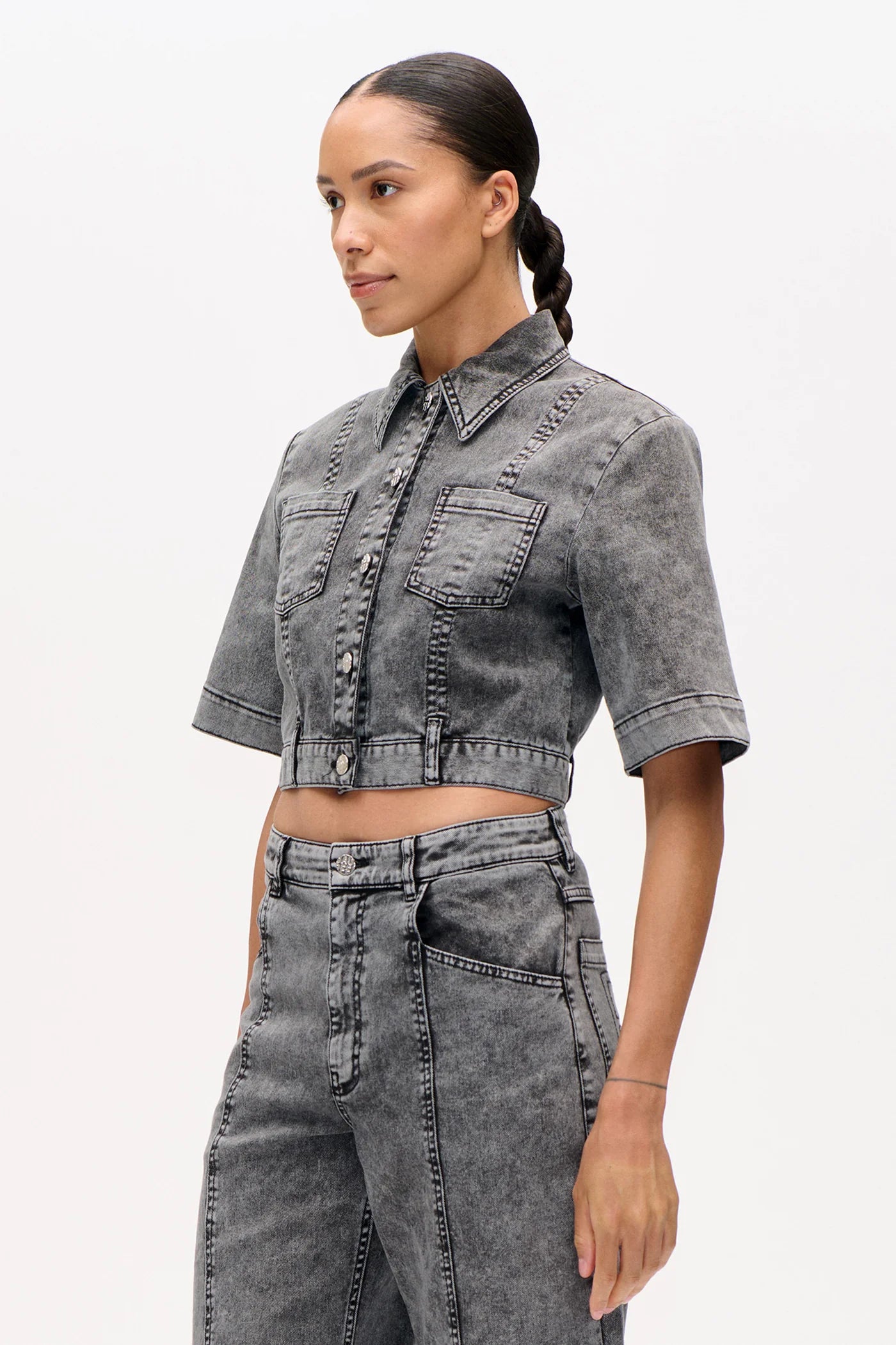 BAUM & PFRDGARTEN Shirt "Majsa" washed black