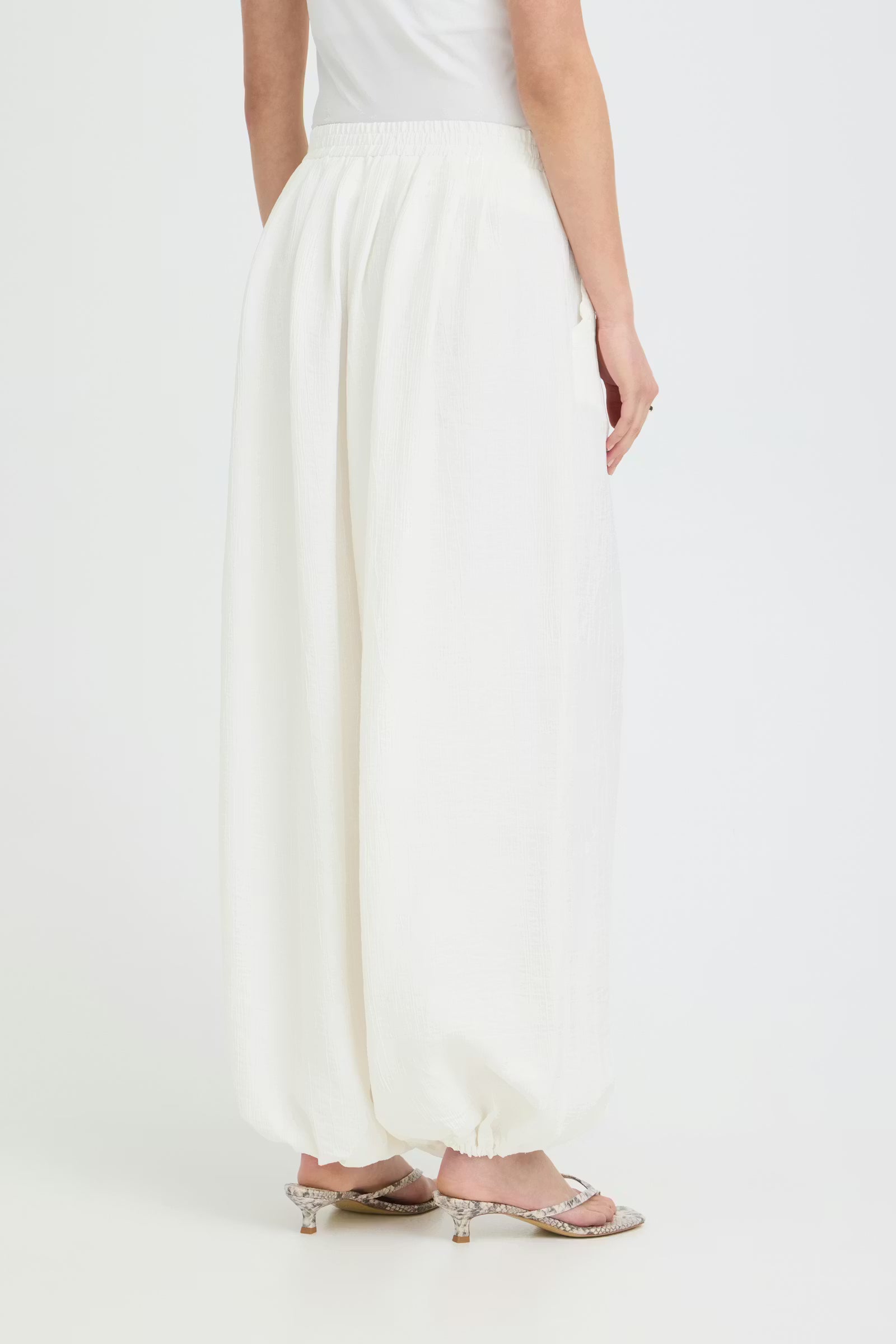ICHI Pants "Balloon" cloud dancer
