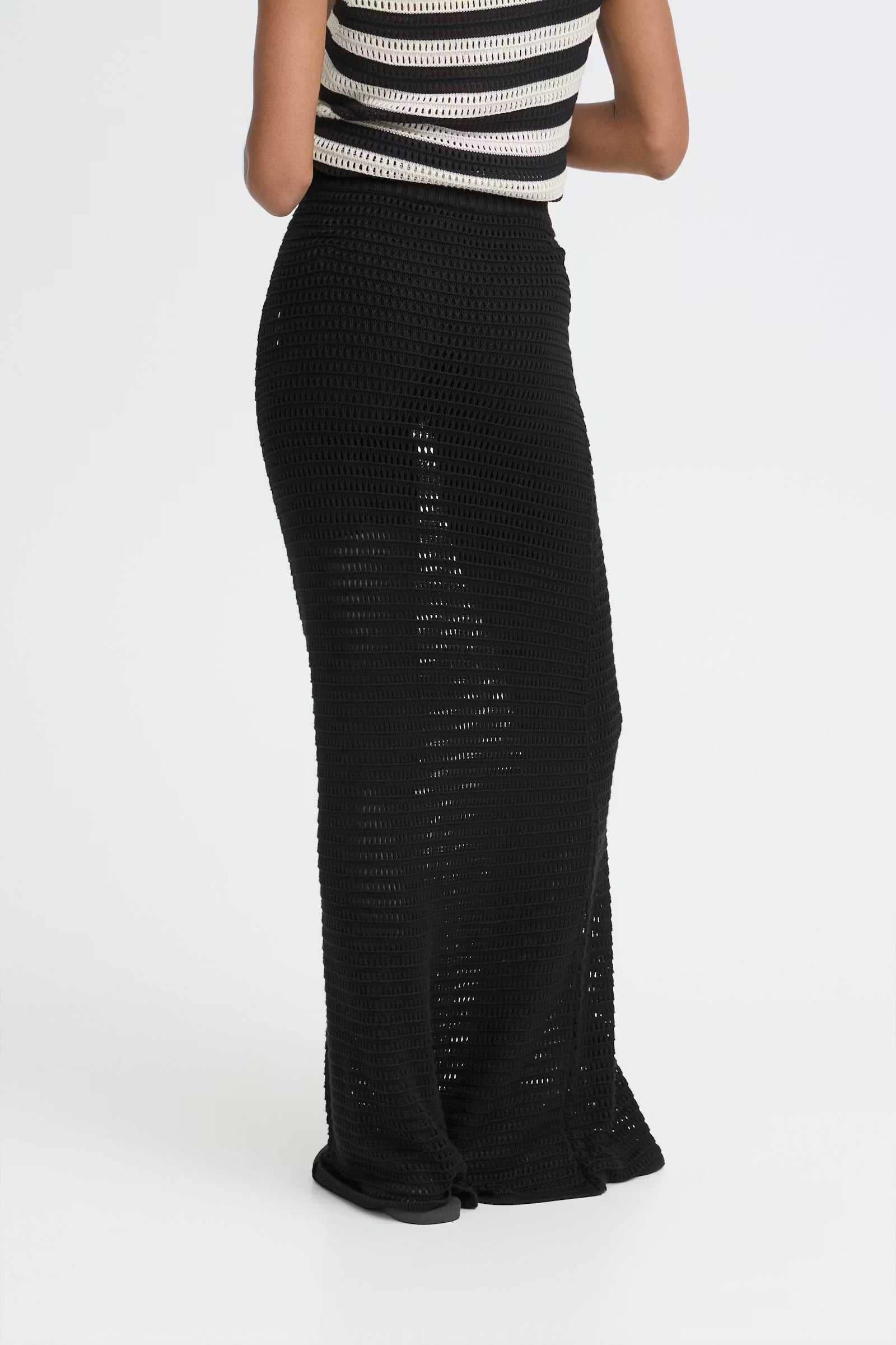 ICHI Skirt "Betues" black