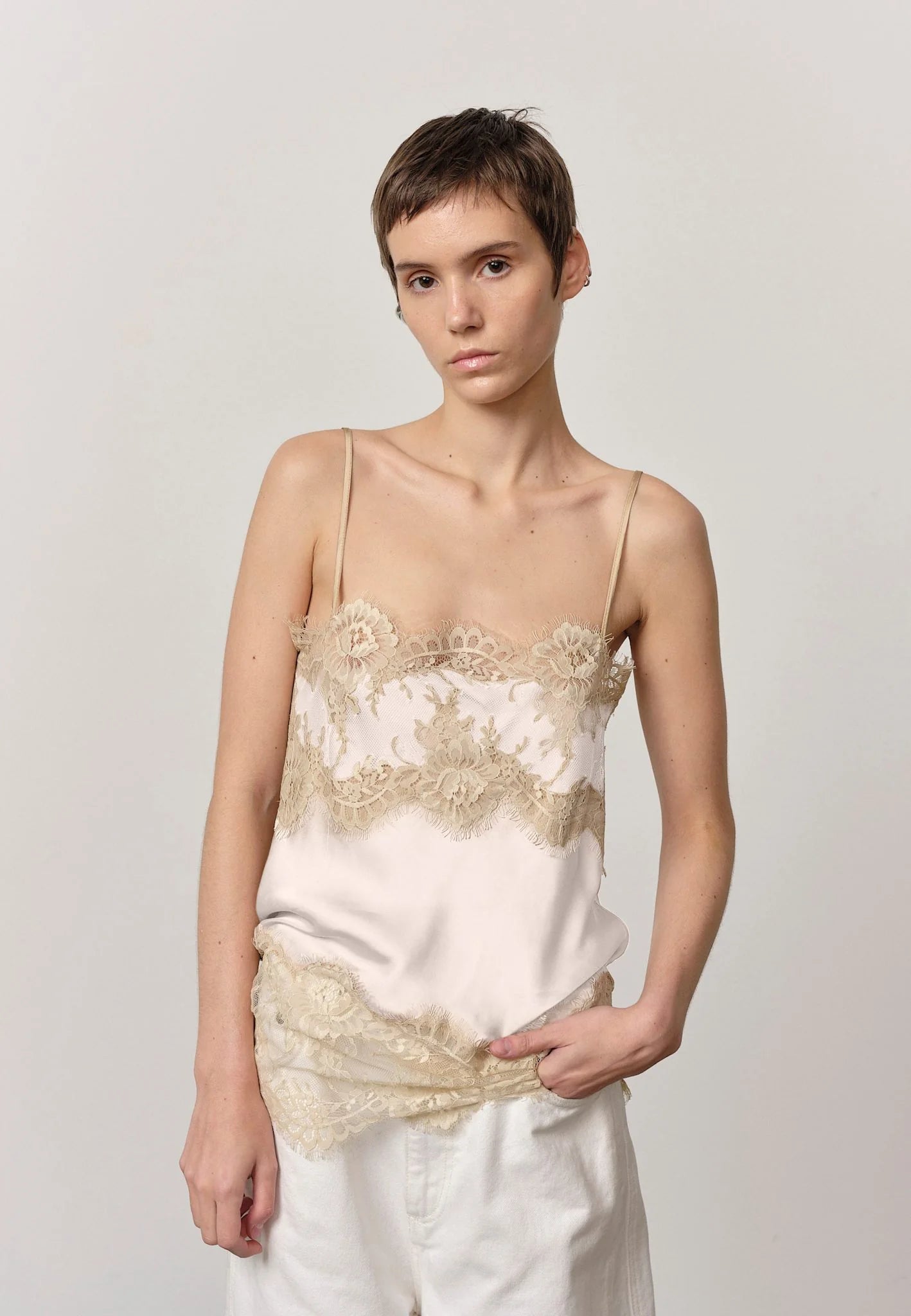HERSKIND Top "Linnea" creme