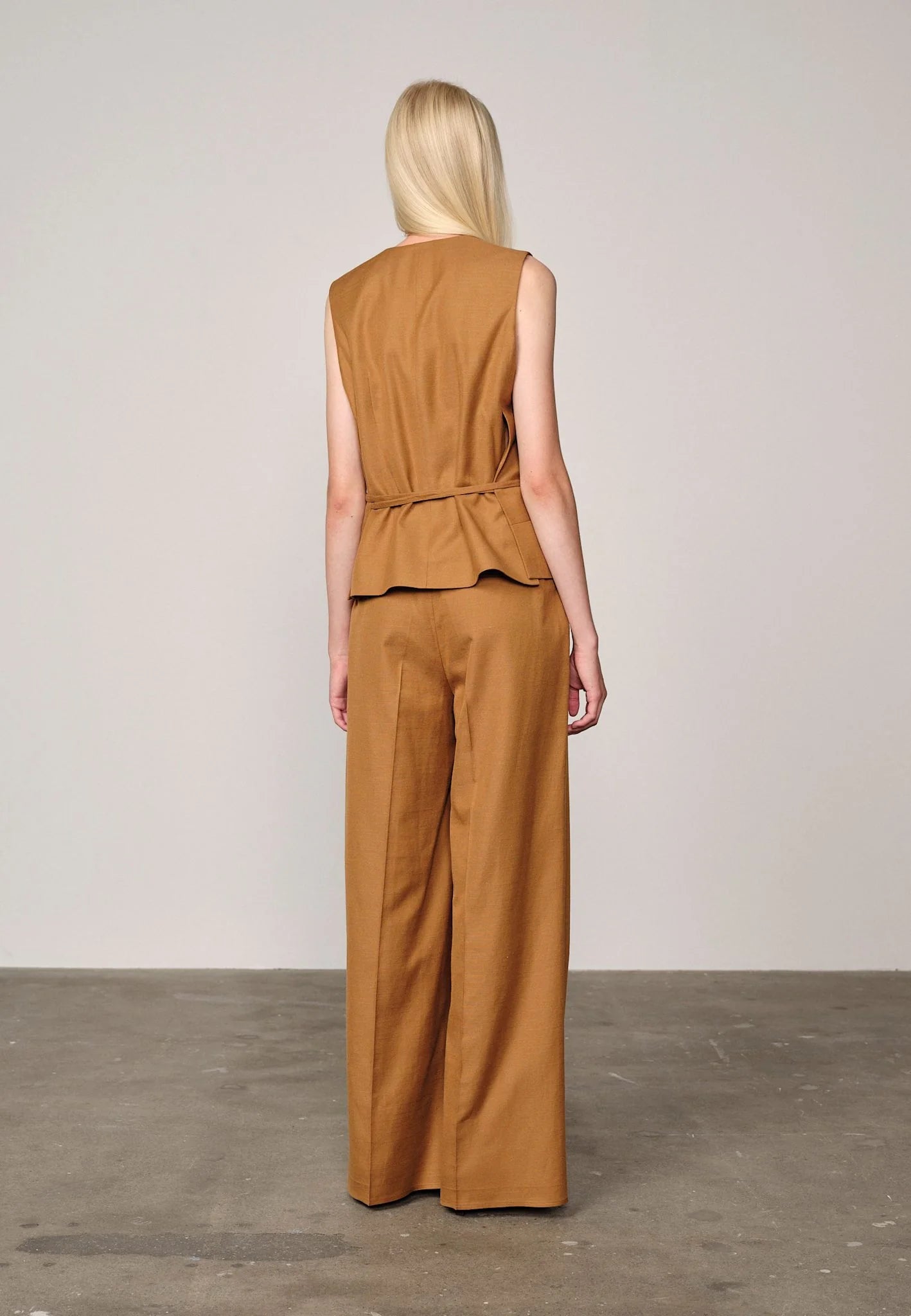 HERSKIND Vest "Samos" toffee