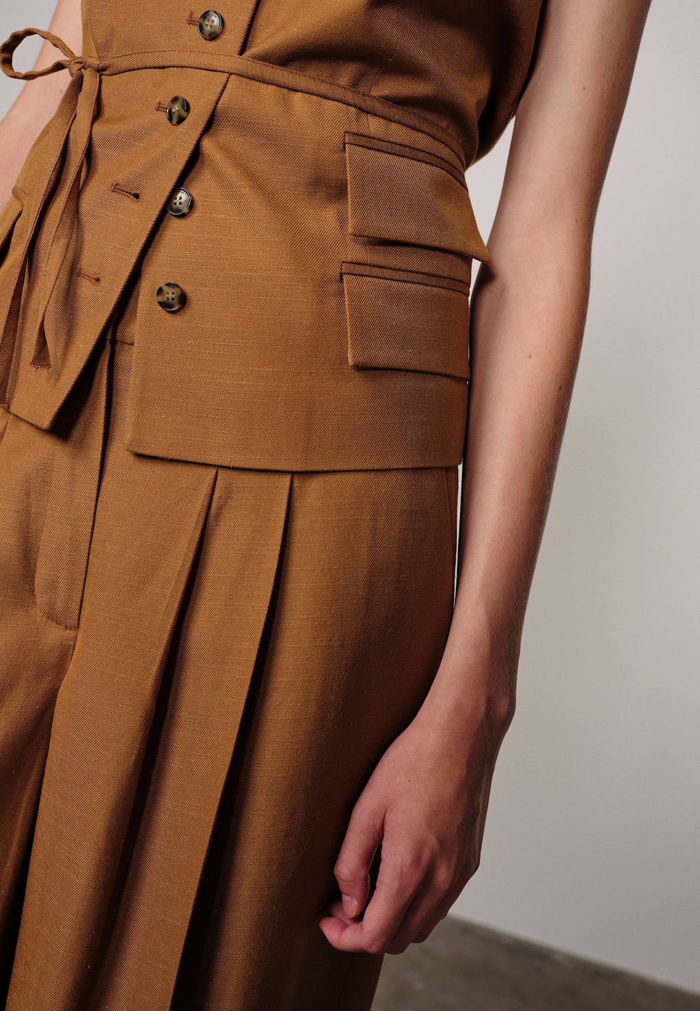 HERSKIND Vest "Samos" toffee