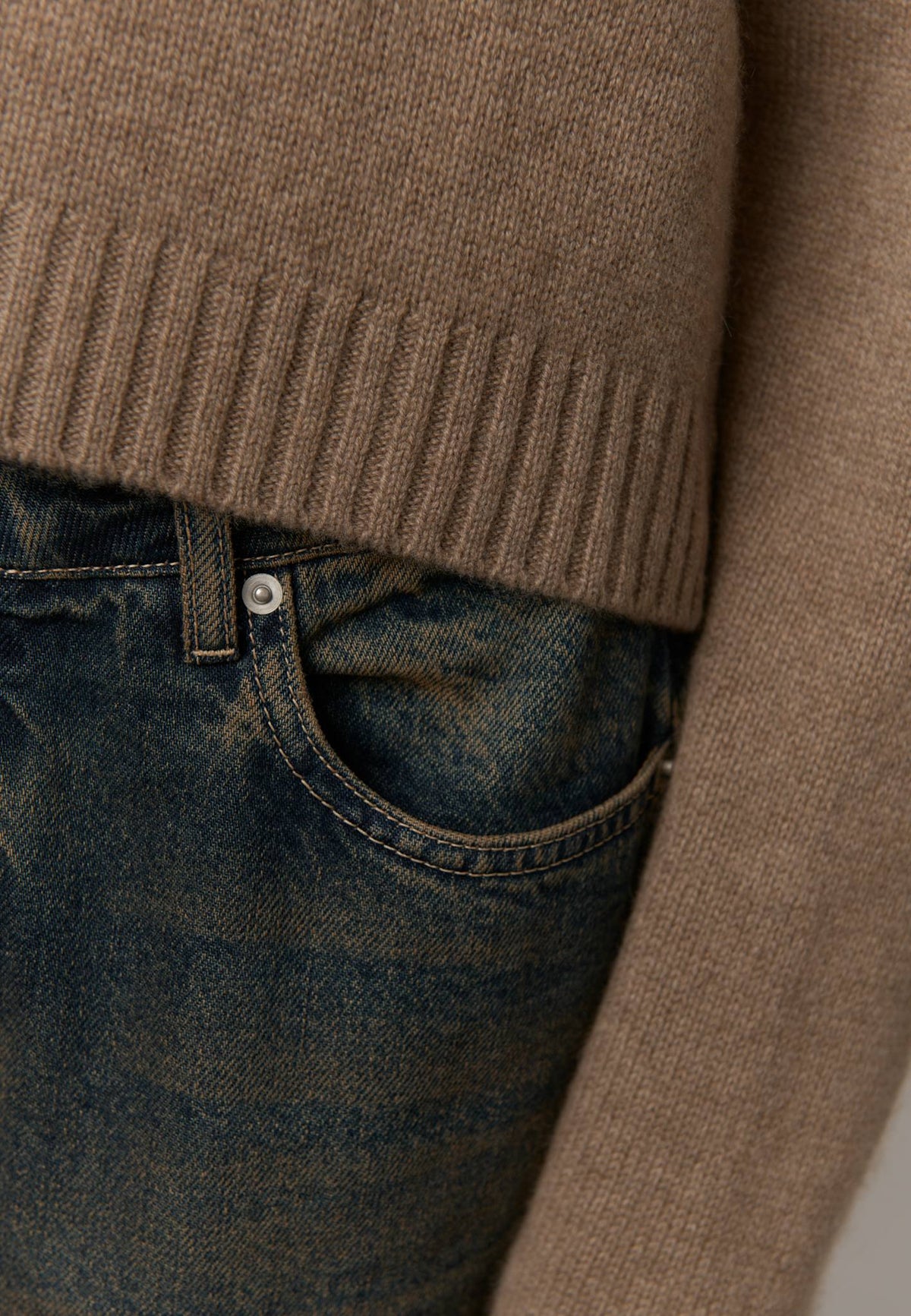 HERSKIND Pullover "Constantine" croissant