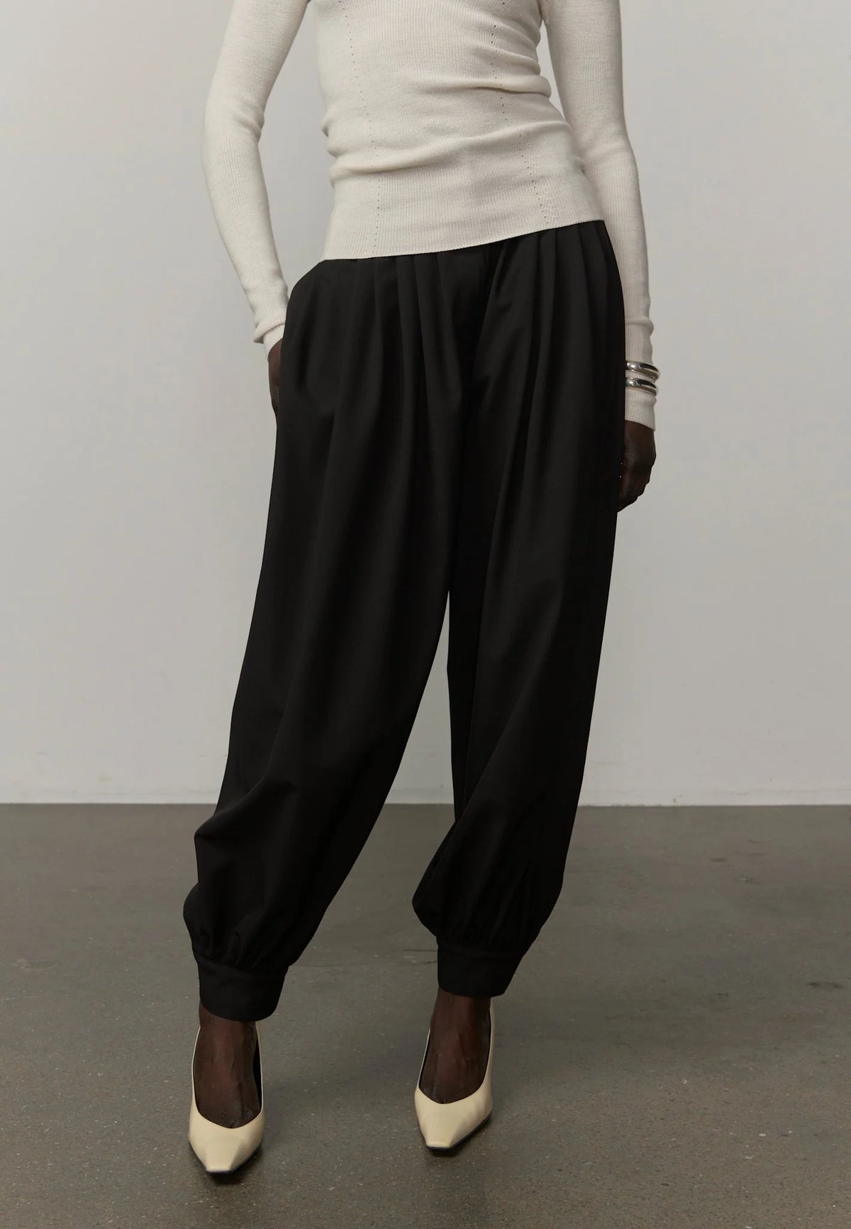 HERSKIND Pants "Zeth" black