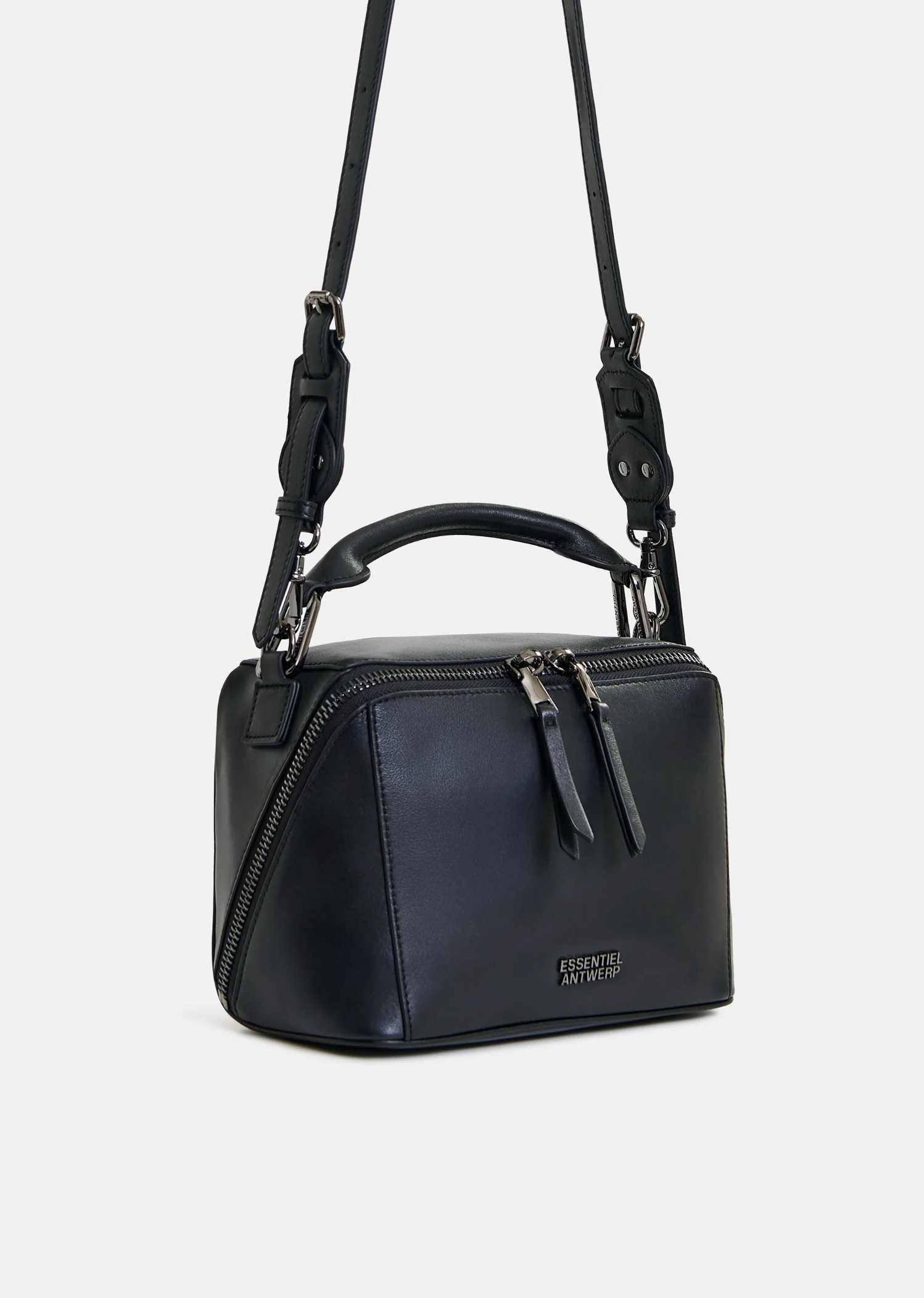 ESSENTIEL ANTWERP Bag "Ibasic" black
