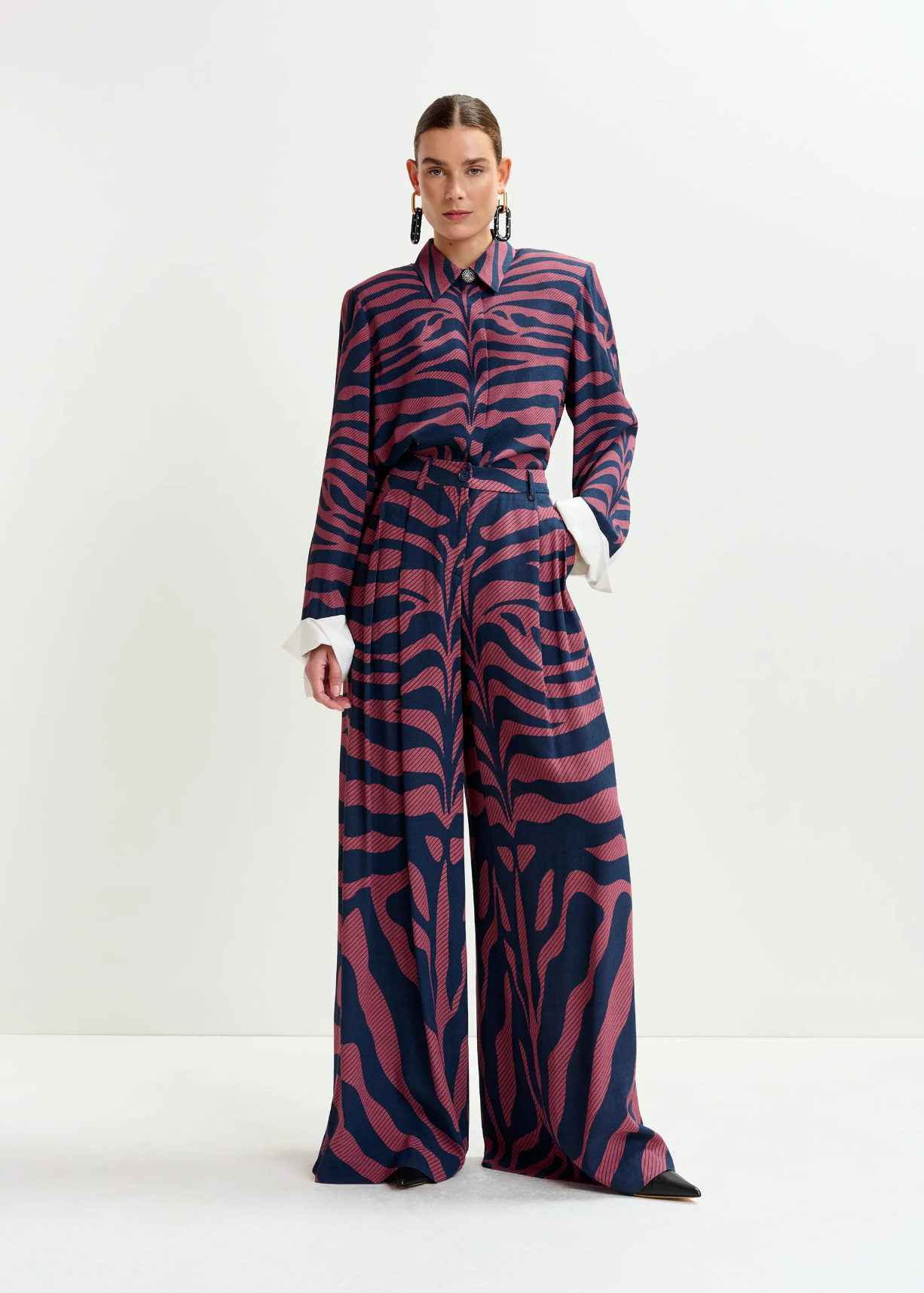 ESSENTIEL ANTWERP Pants "Iwide"