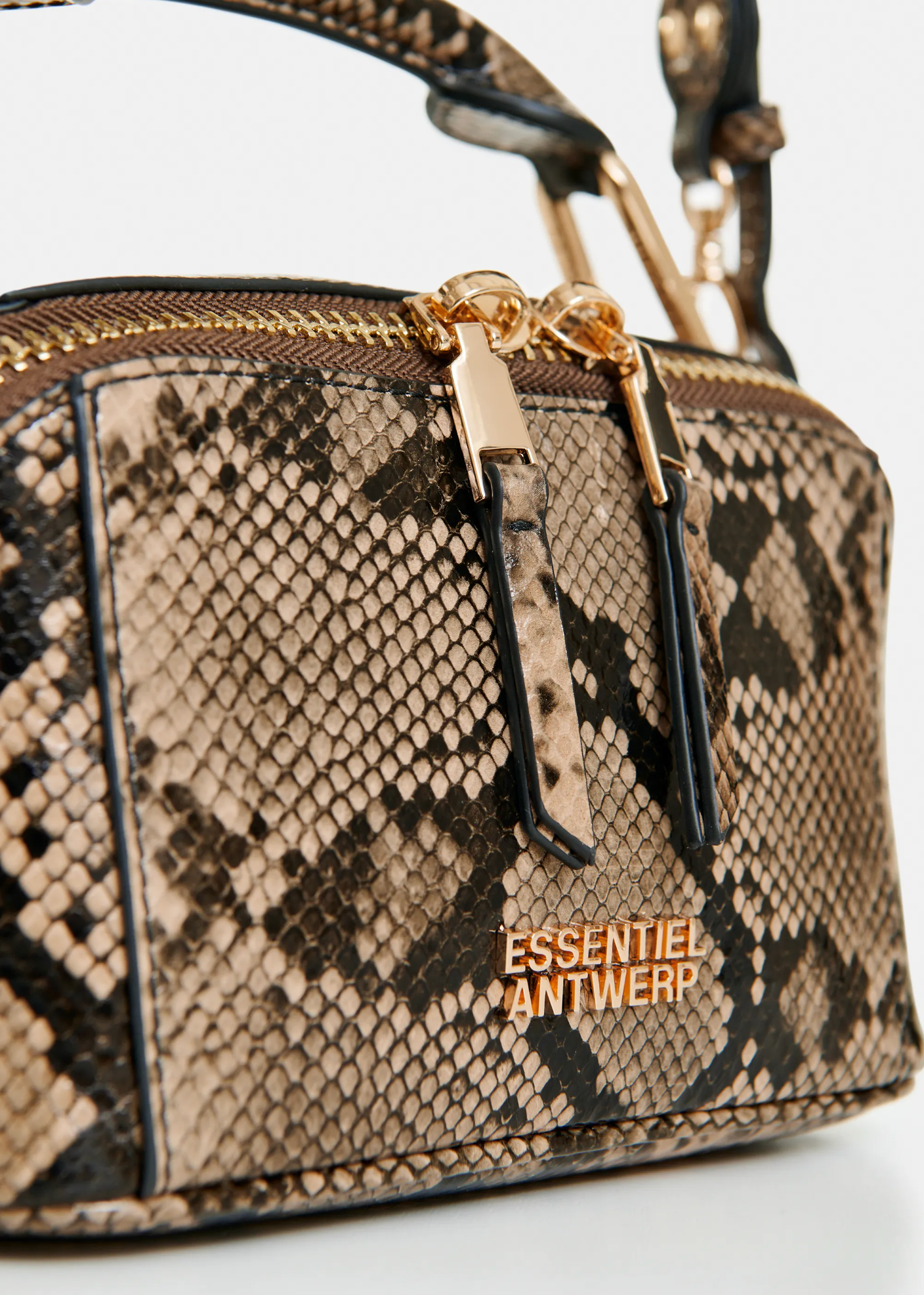 ESSENTIEL ANTWERP Bag "Irona" beige