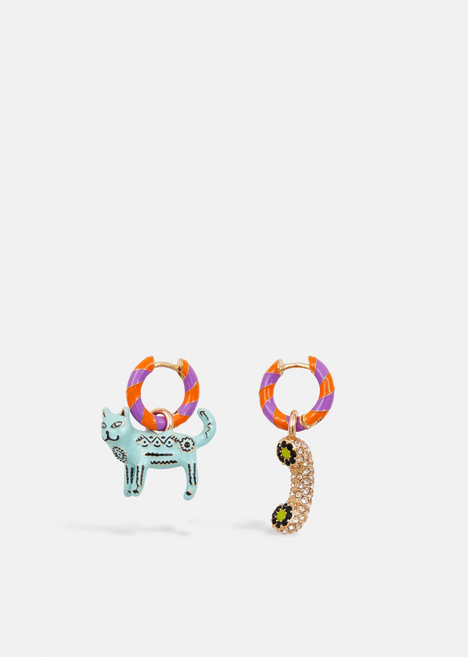 ESSENTIEL ANTWERP Earrings "Jocat"