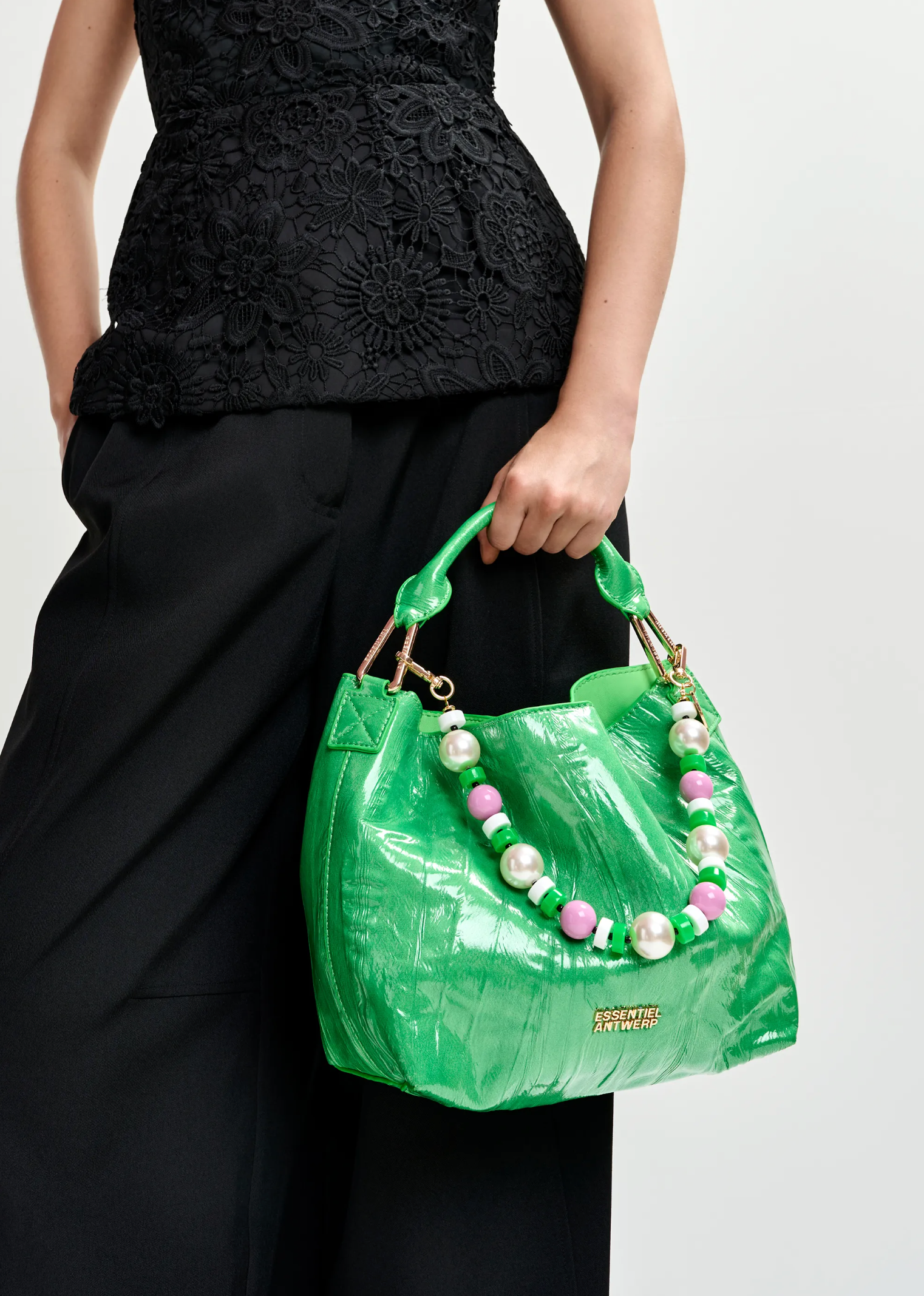 ESSENTIEL ANTWERP Bag "Jhossi" spirulina green