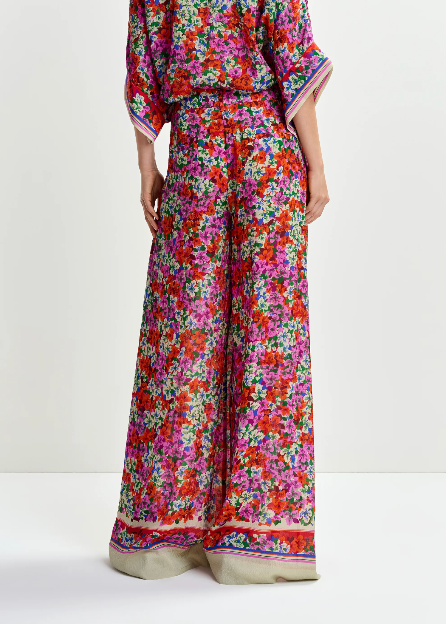 ESSENTIEL ANTWERP Pants "Joek" fire glow