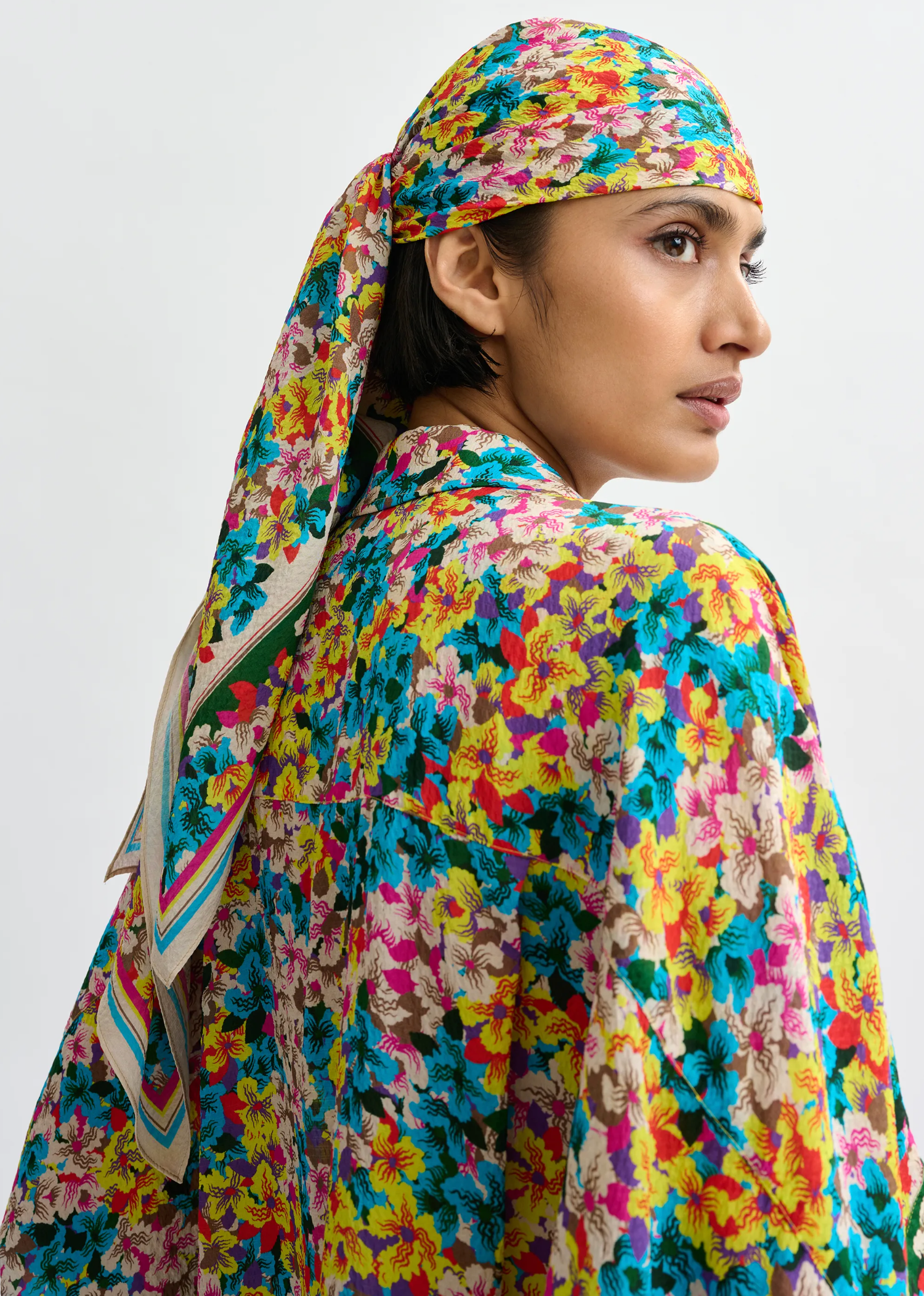 ESSENTIEL ANTWERP Scarf "Jaber" lemon squeeze