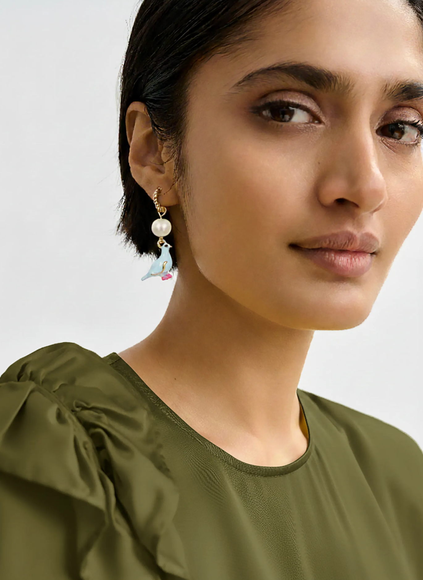 ESSENTIEL ANTWERP Earrings "Jholy" lake view
