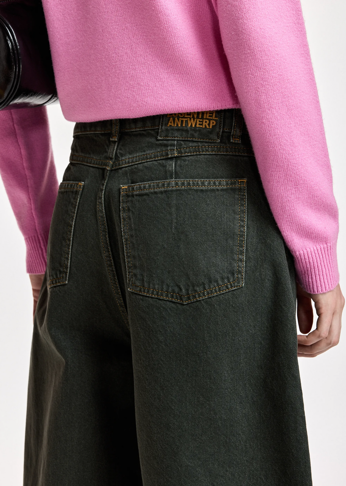 ESSENTIEL ANTWERP Jeans "Kokos" dark green