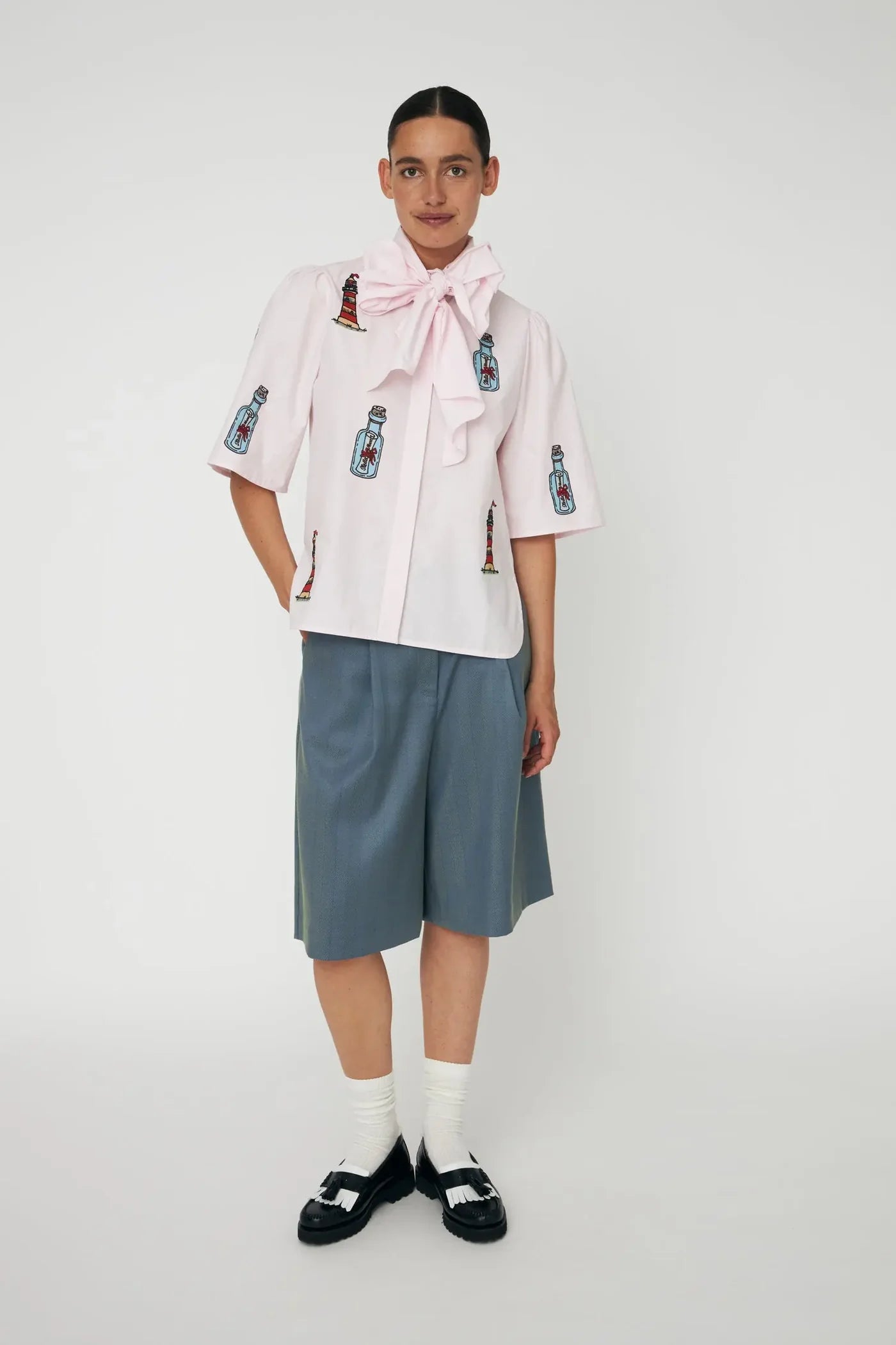 STELLA NOVA Shirt "Embroidered Bow" pale pink