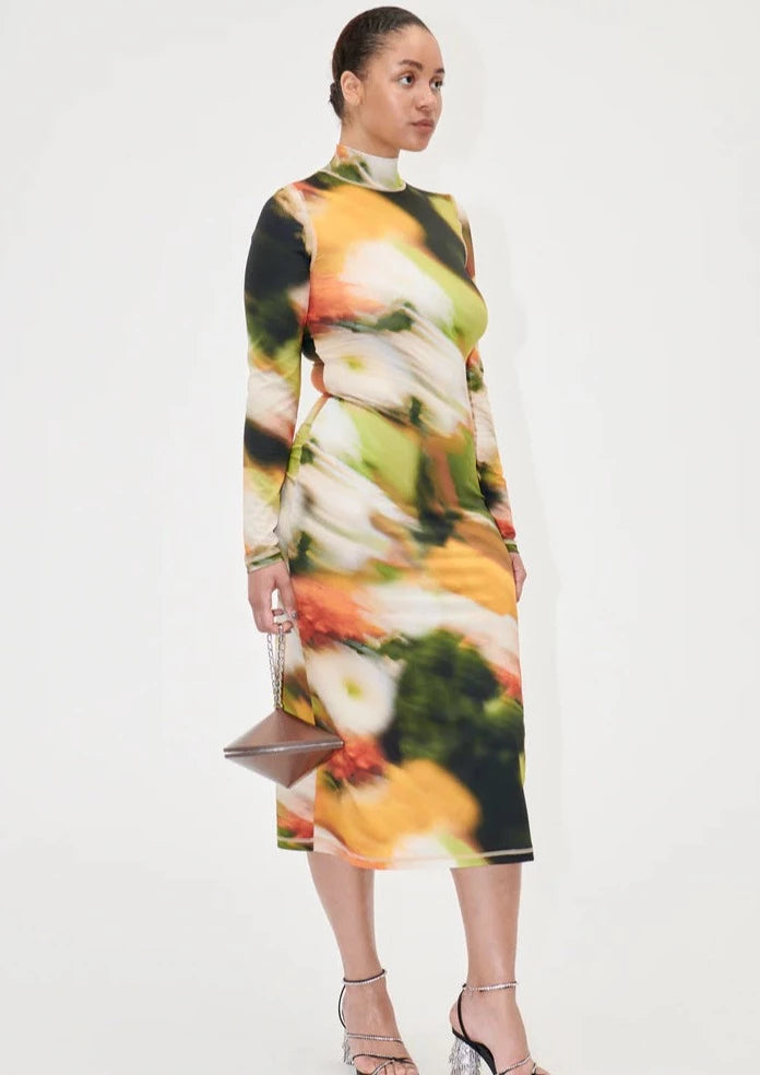 Stine Goya Dress Jessie Flowers in Fast Motion