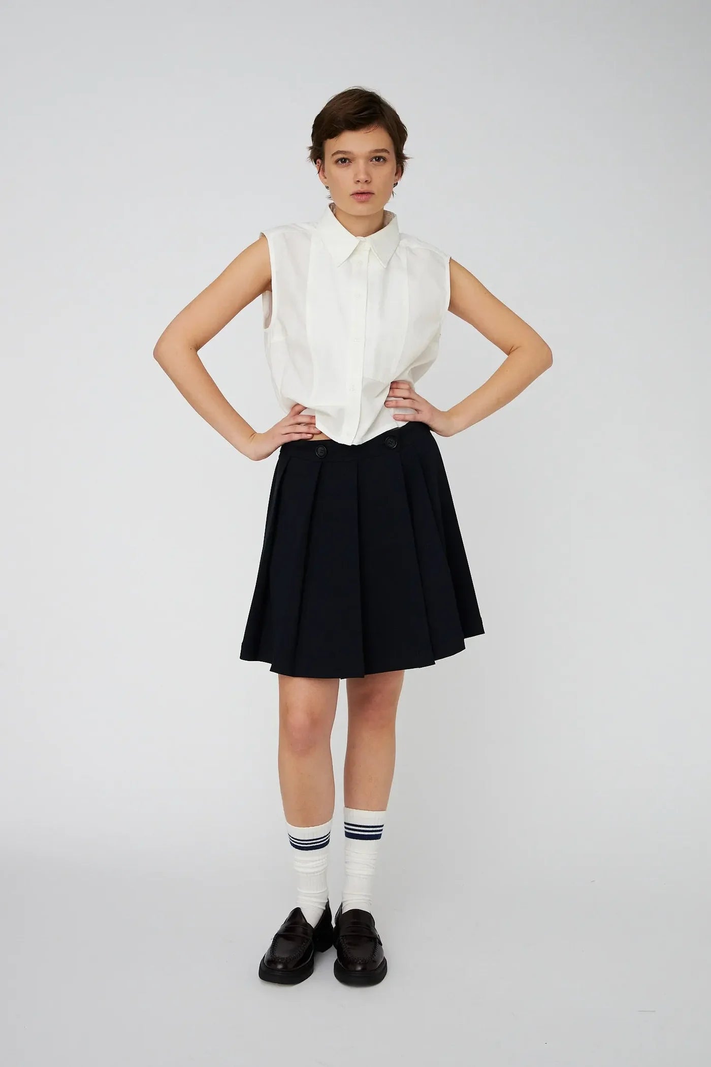 STELLA NOVA Plisseé mini skirt navy